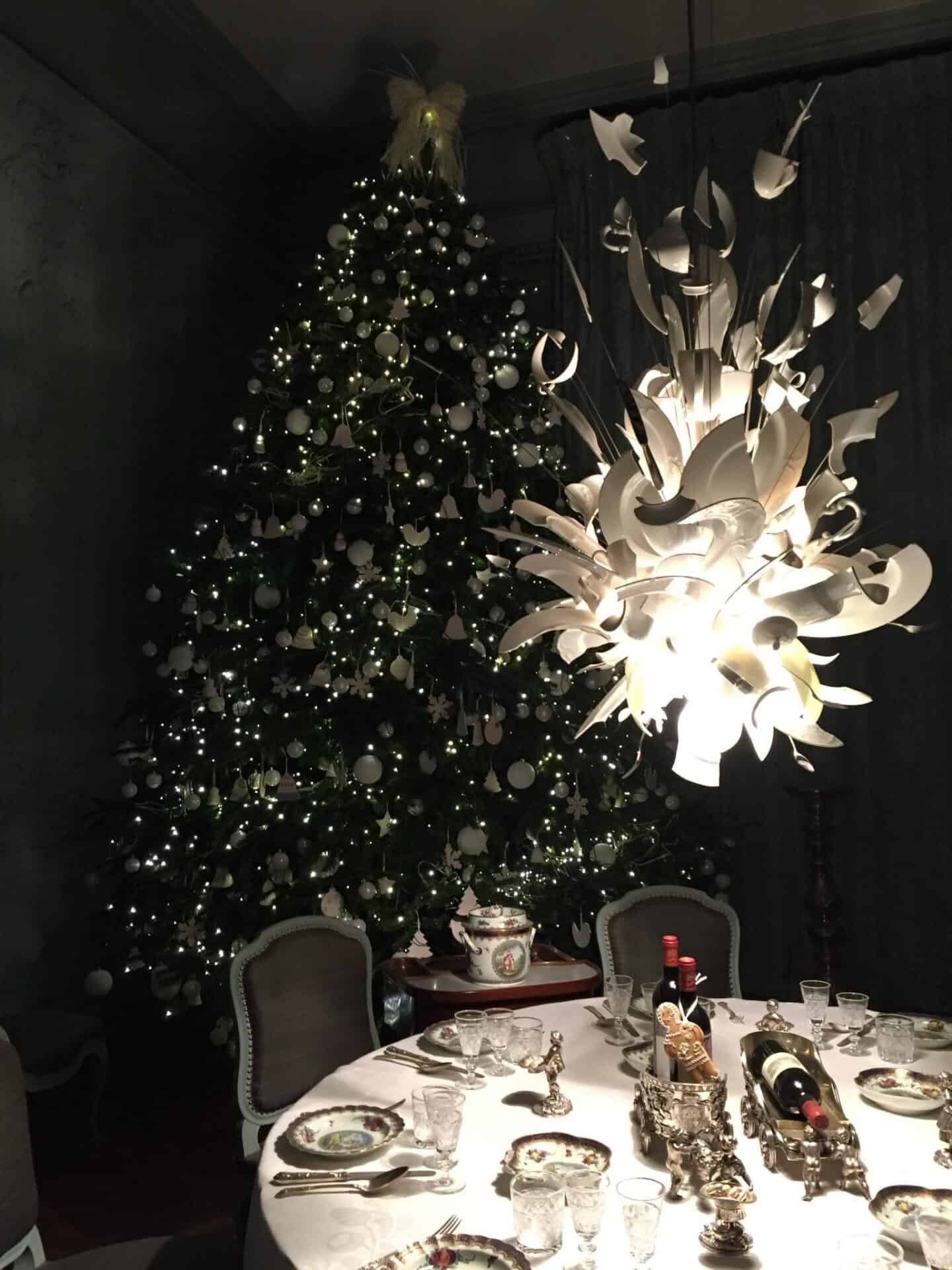 Christmas tree and chandelier at Waddesdon Manor