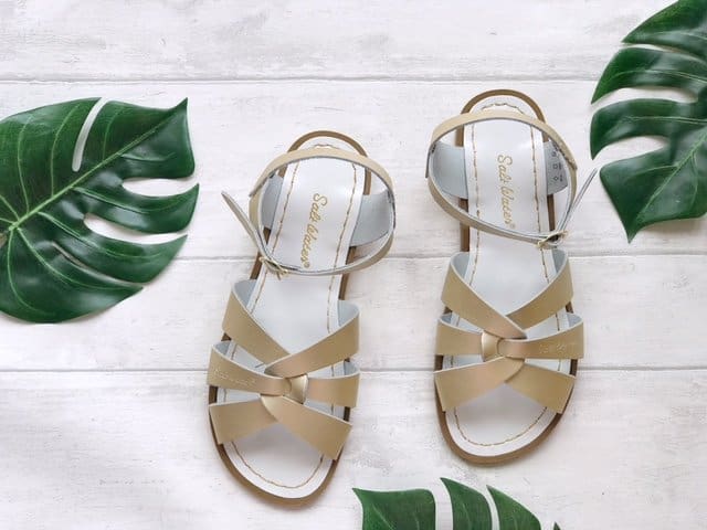 Tips for Choosing the Best Water Sandals