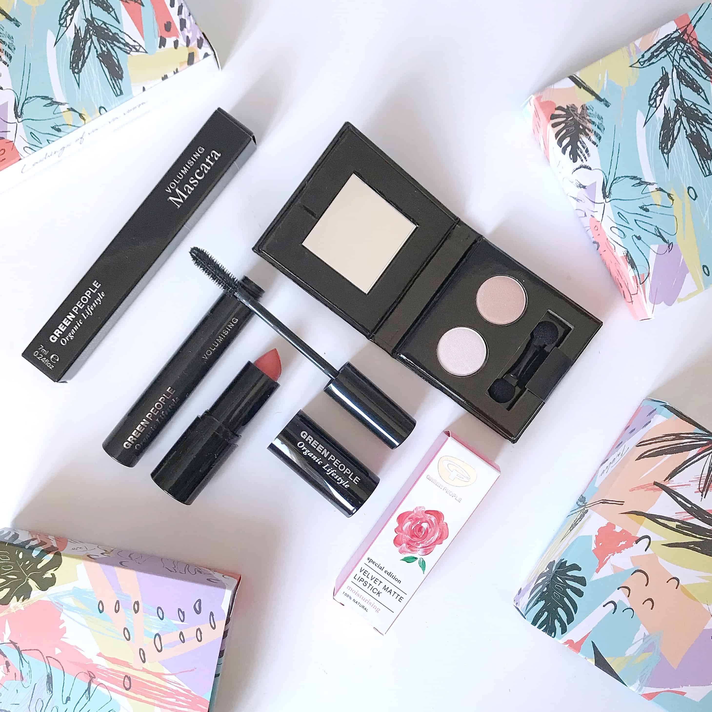 Organic make-up from Green People in their Green Regime Beauty Advent Calendar