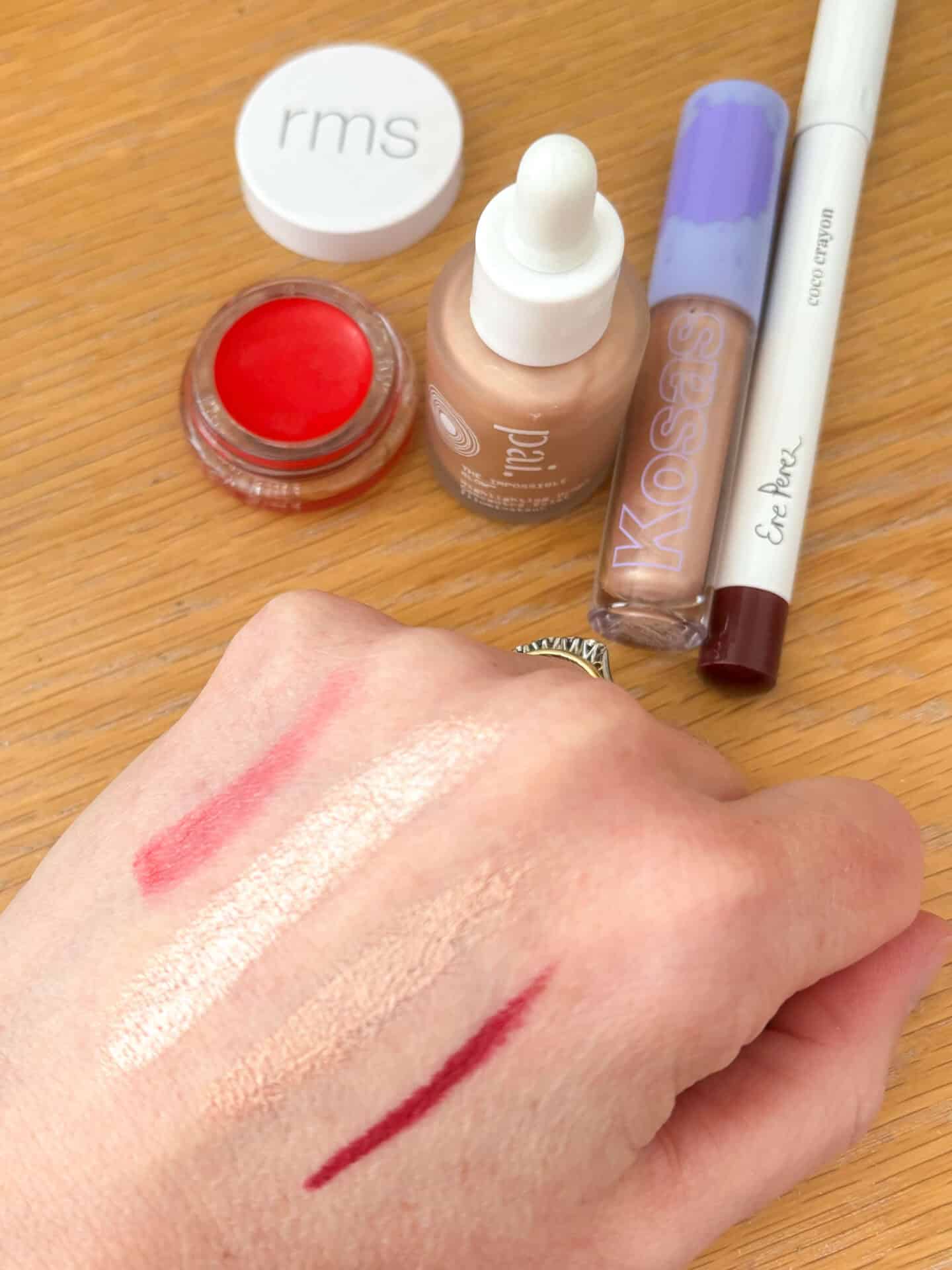Shades of some of the Naturisimo Clean Makeup Beauty Box: RMS Lip2Cheek Beloved, Pai Skincare The Impossible Glow Rose Gold, Kosas 10 Second Eye Gel Watercolor Eyeshadow in Simmer, Ere Perez Coco Crayon in Rebel on a hand blended